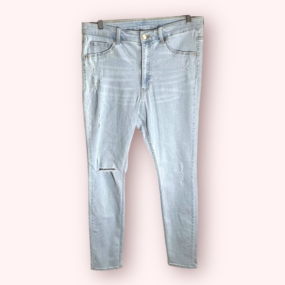 H&M Ultra High Rise Curvy Jeggings Light Blue Women's Jeans Size 12 - Picture 2 of 5